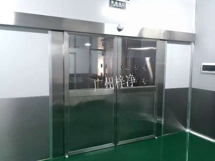 不銹鋼自動感應(yīng)門風(fēng)淋室 不銹鋼自動感應(yīng)門風(fēng)淋室